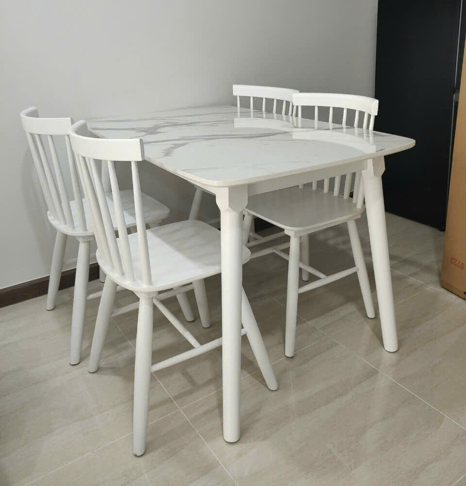 Bàn ăn cơm song tiện gỗ cau su tự nhiên, bàn ăn gỗ 4 ghế - mã MH033