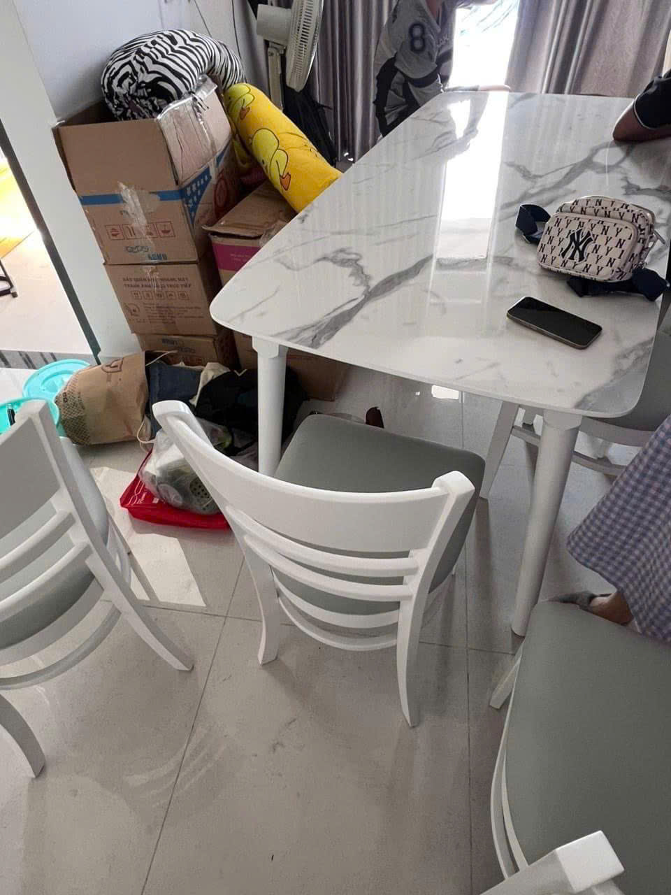 Bộ bàn ăn cơm 6 ghế full gỗ cau su trắng Thiết Kế Hiện Đại - mã MH032 - Ảnh 11