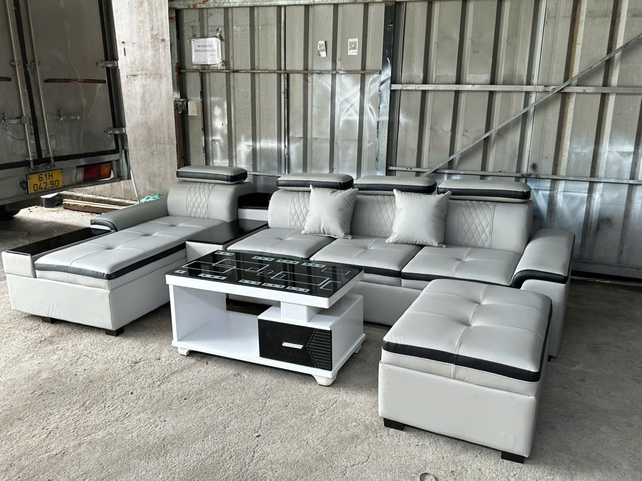 Bộ sofa góc L 3m2x1m6 Thư giãn kèm bàn trà và ghế phụ sang trọng - Mã HM550 - Ảnh 12
