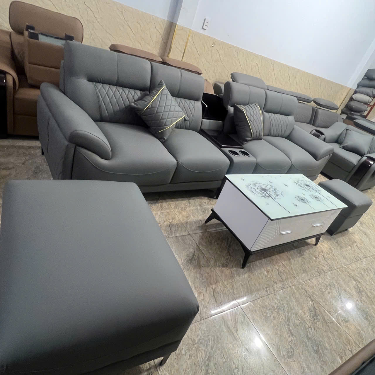 Bộ Sofa Da 3M Kèm 2 Đôn Và Bàn Trà – Sofa Phòng Khách Hiện Đại Mã TK305 - Ảnh 7