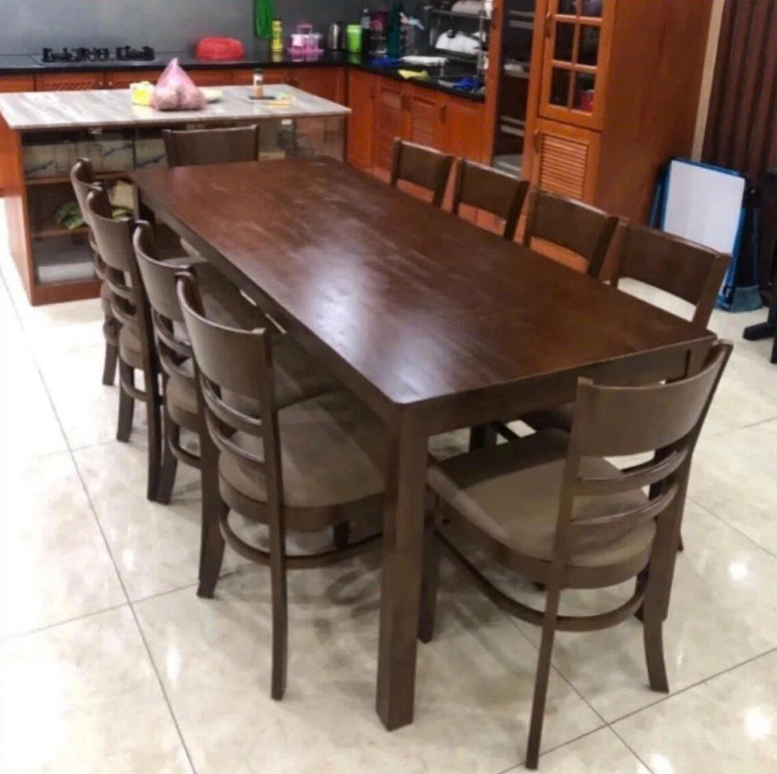 Bàn Ăn gỗ 2mx90+10 ghế cabin nệm rộng rãi thoải mái-mã MH351
