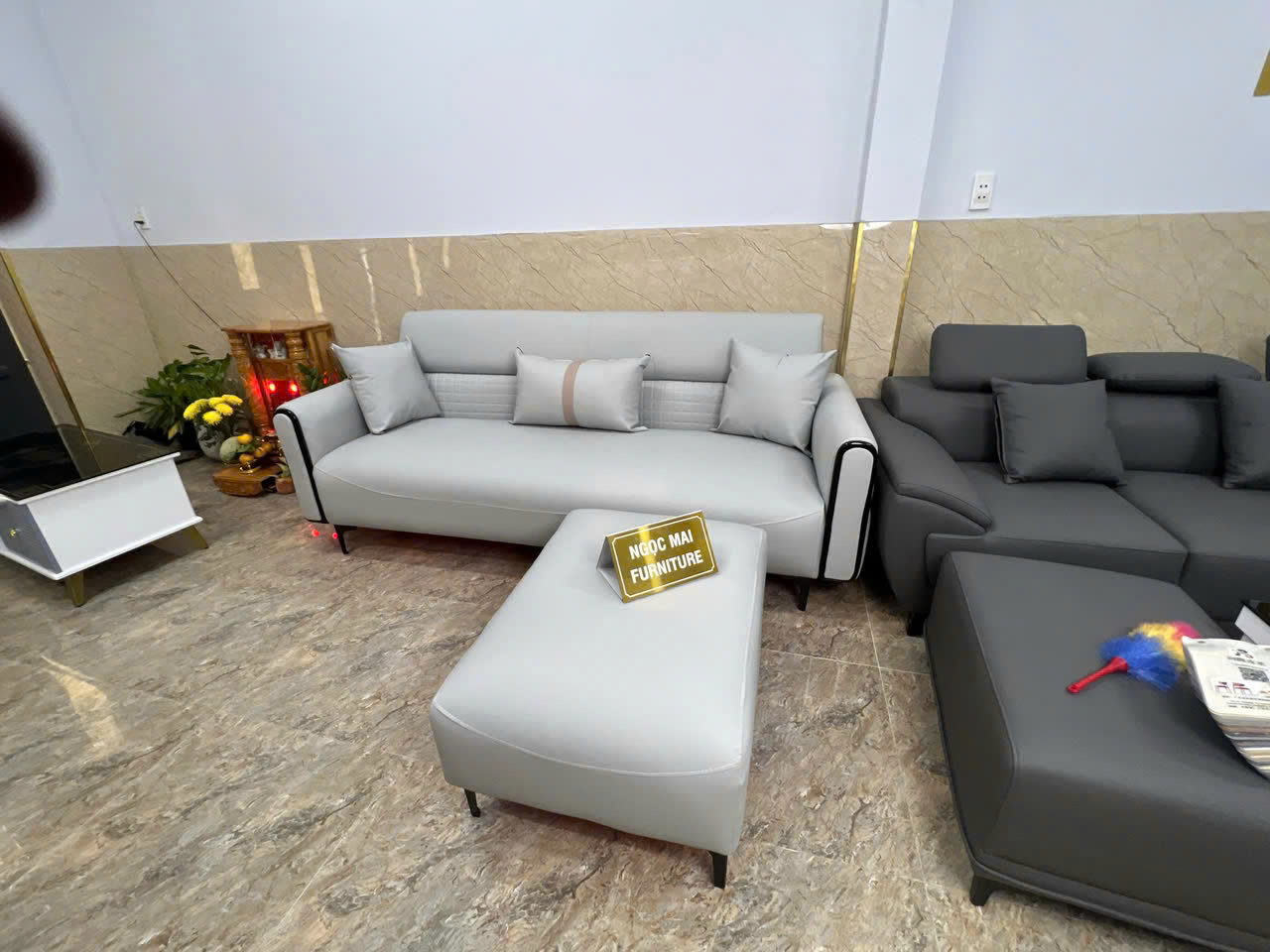 Bộ Sofa Băng Da Cao Cấp 2m2 -1 bàn trà+1 đôn lớn ,phù hợp với diện tích nhỏ– MH352 - Ảnh 8