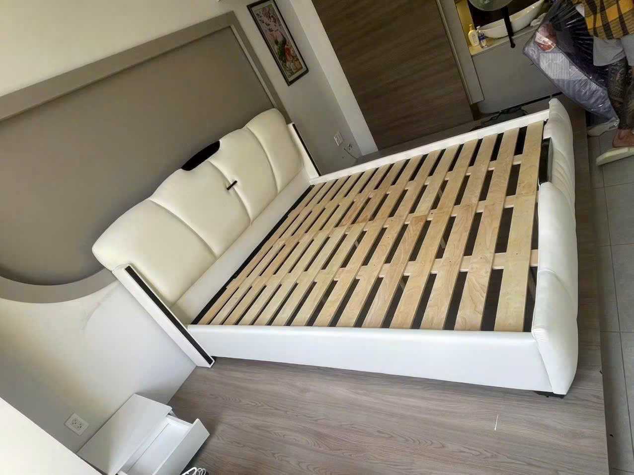 Giường Bọc nệm thiết kế múi viền sang trọng mẫu mới hiện đại 1m8x2m-Mã MH362 - Ảnh 5
