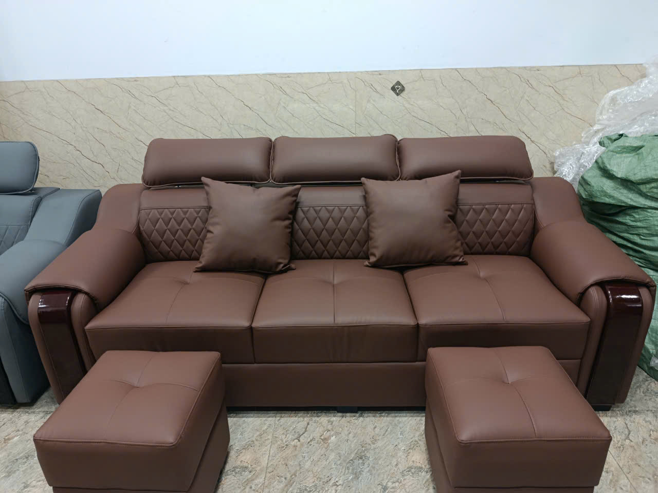 Sofa Da Cao Cấp 2m2 kèm 2 đôn tay phối gỗ sang trọng, tiện lợi (không bàn trà) –MH672 - Ảnh 6
