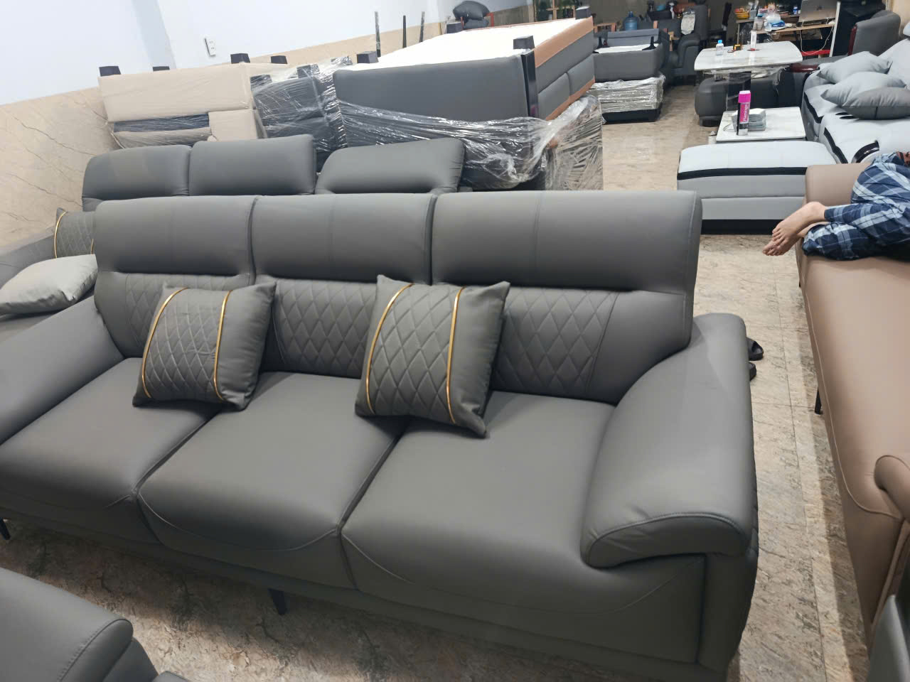Bộ sofa caro phòng khách 2m2 chân cao hiệ đại-mã MH601 - Ảnh 6