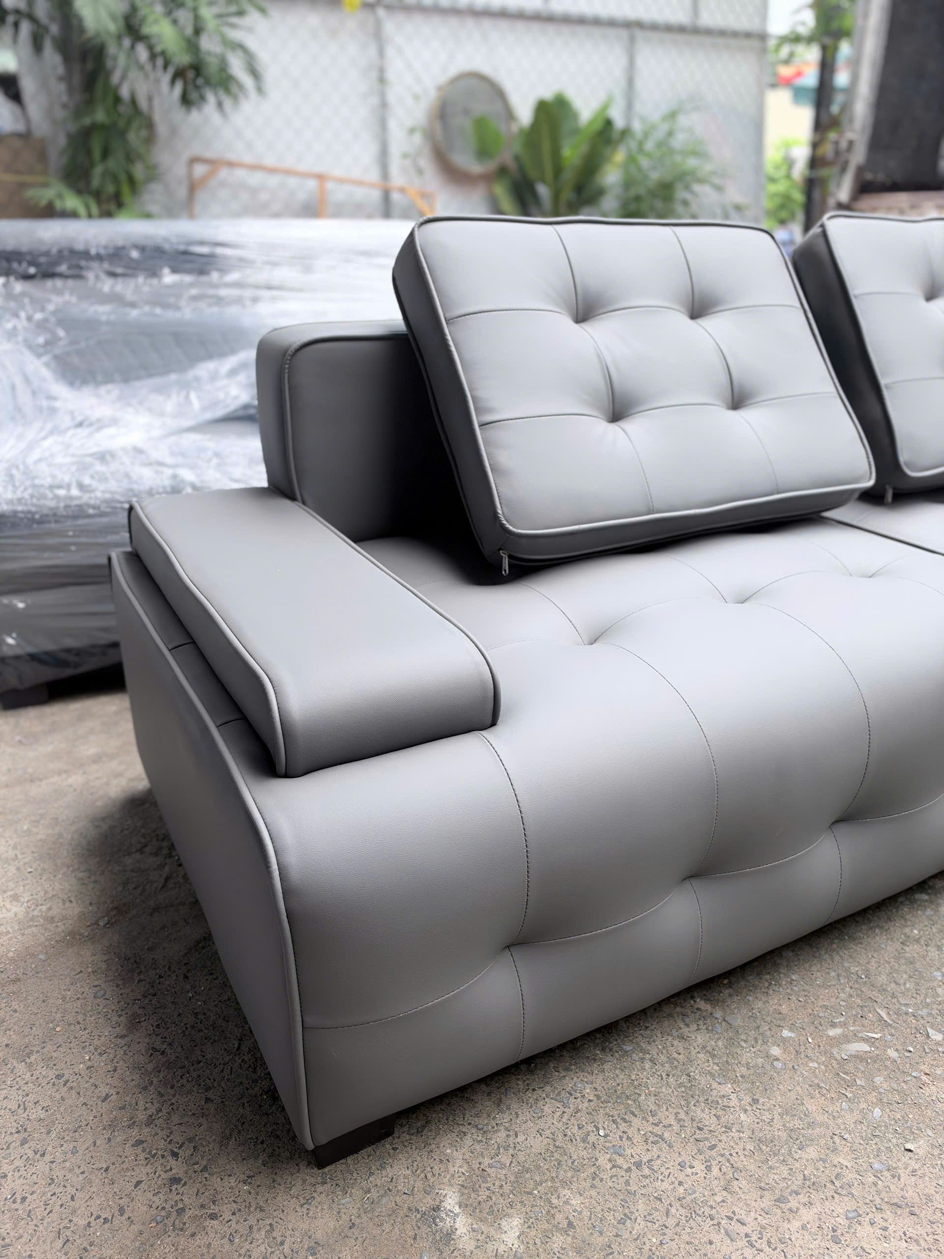 Sofa băng phòng khách 2m2 thiết kế mới ,diện mạo mới,mẫu sofa hiện đại,sang trọng, tiện lợi phù hợp mọi diện tích(không bàn trà) – mã MH681 - Ảnh 4
