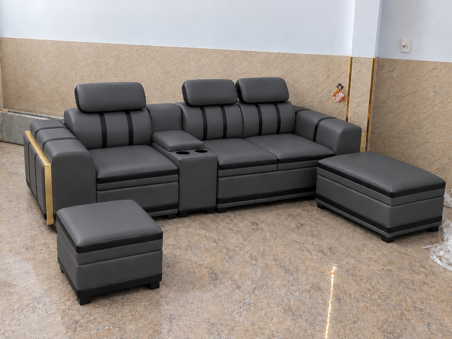 Sofa cao cấp 2m6 có học ly tiện lợi- thiết kế phần tay phối gỗ vàng kèm 2 đôn-mã MH682 - Ảnh 4